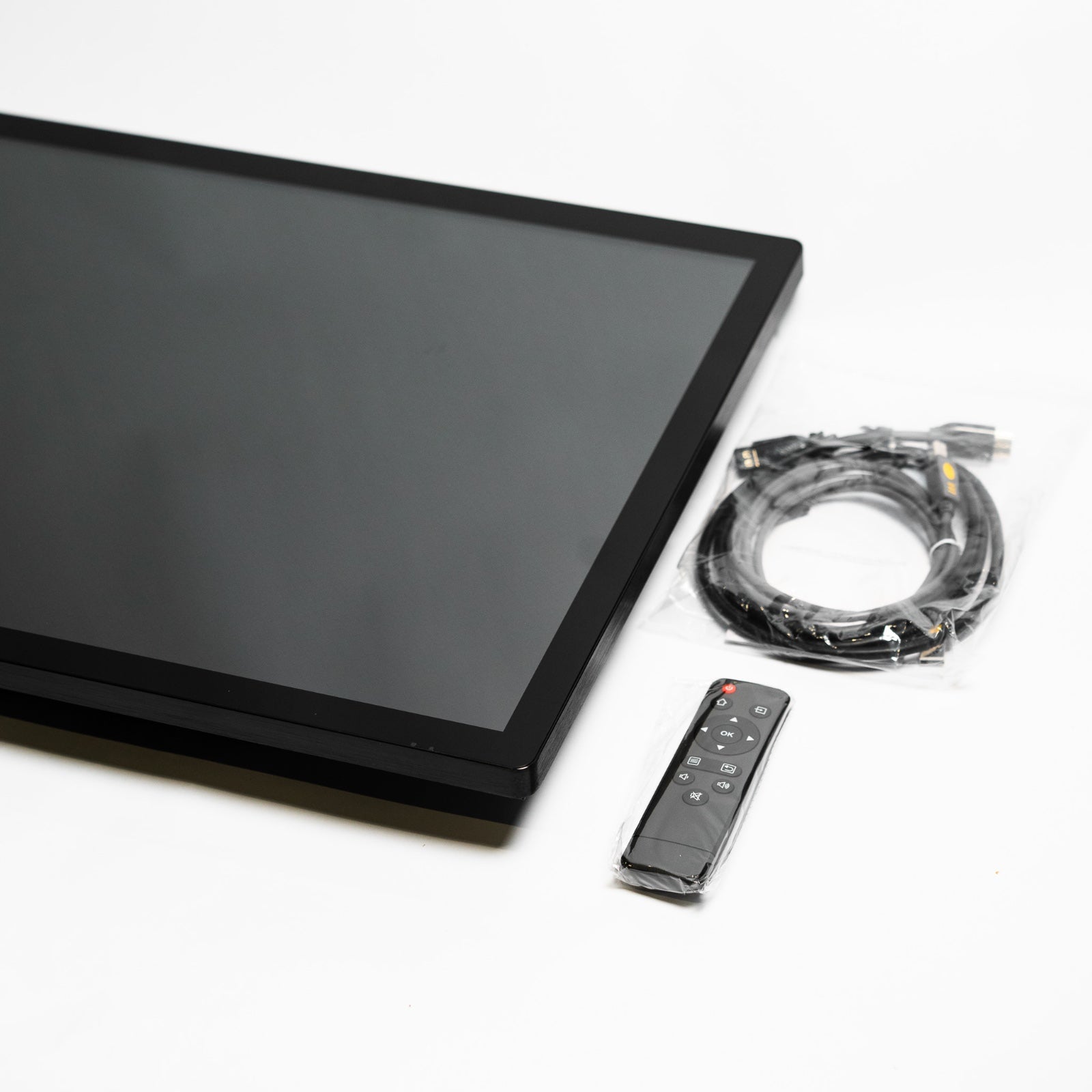 Golfbays 4K touchscreenmonitor 43"
