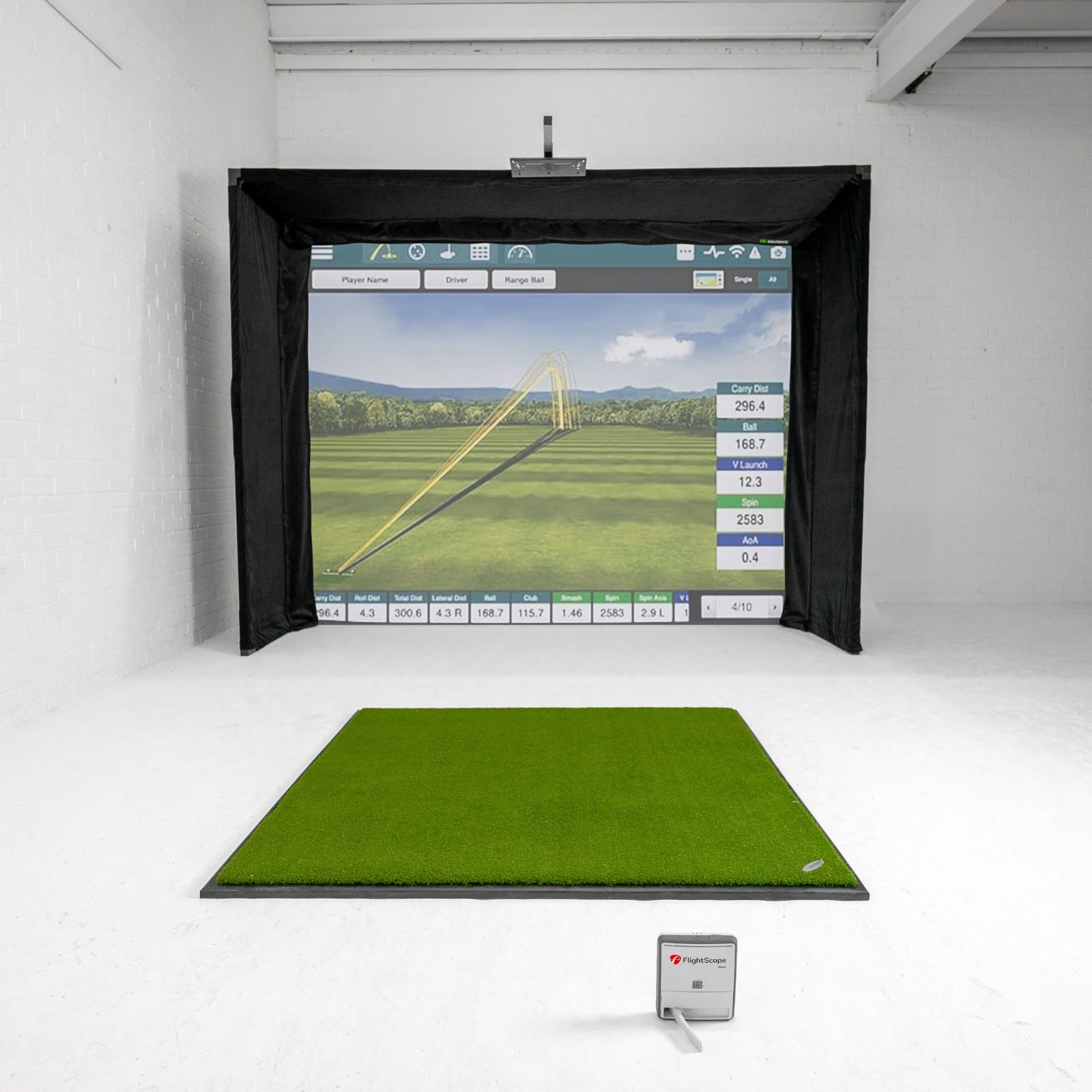 Flightscope Mevo + 2024 Editie GolfBays Lux Golf Simulator Omkasting Bundel